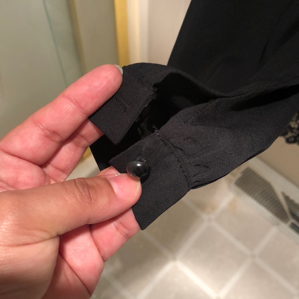 Blouse - Picture 5 of 8